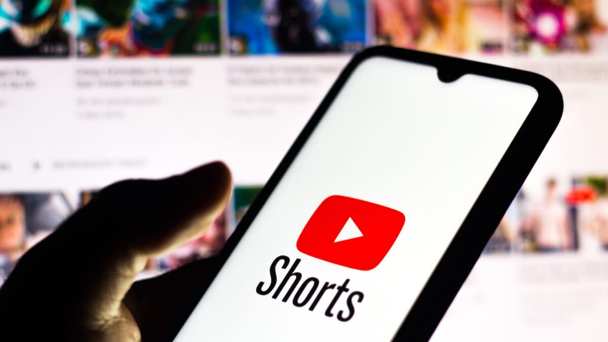 Stay Ahead of the Curve: Incorporating YouTube Shorts into Your Marketing Mix