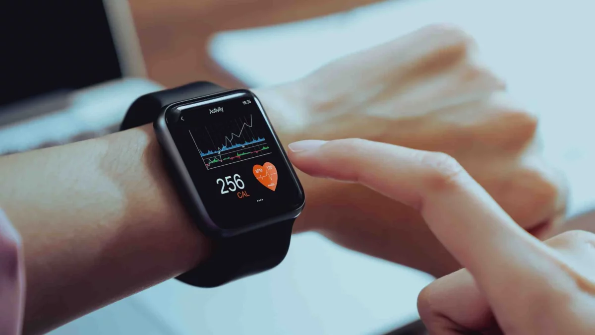 Wearable Health Tech: How Smart Devices Are Transforming Personal Wellness