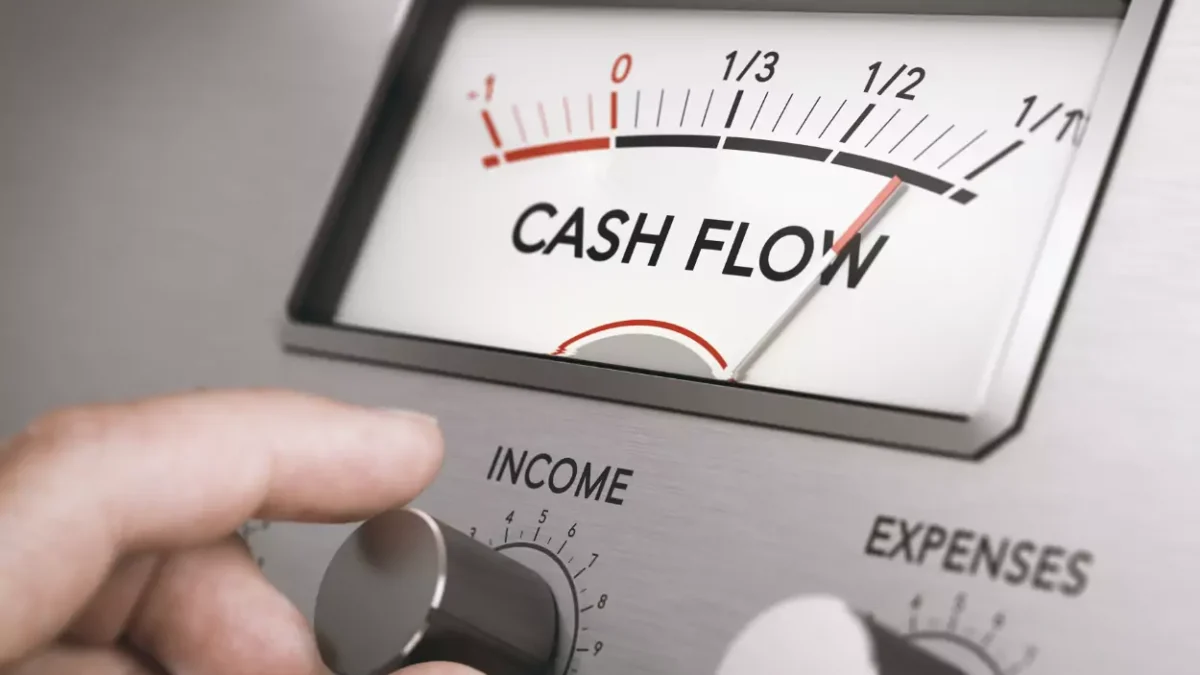 Strategies for Managing Cash Flow During Seasonal Business Cycles