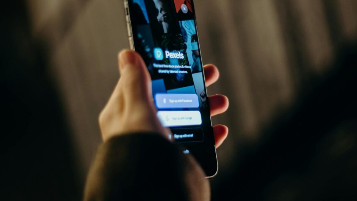 Subscription Trap: How to Cancel, Replace, and Still Live Comfortably